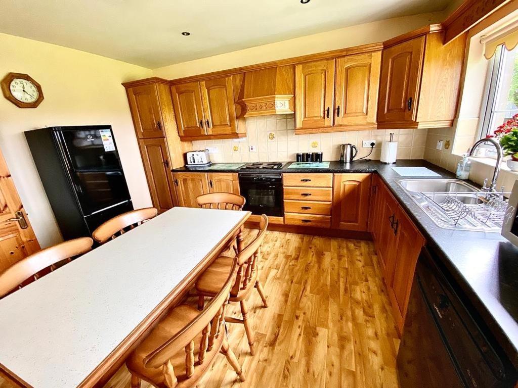 Quiet Farm Cottage Enniskillen Fermanagh Exterior photo